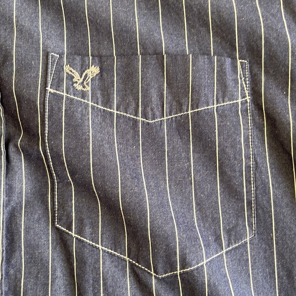 American Eagle Long Sleeve Button Down - Picture 4 of 4